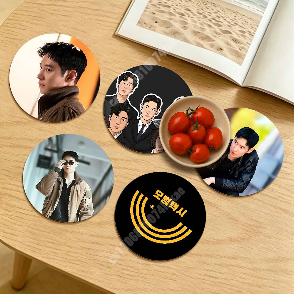 タクシー運転手キム・ドギ韓国ドラマドリンクカップ用ラウンドコ - Modern Korean Lifestyle のレビューと価格